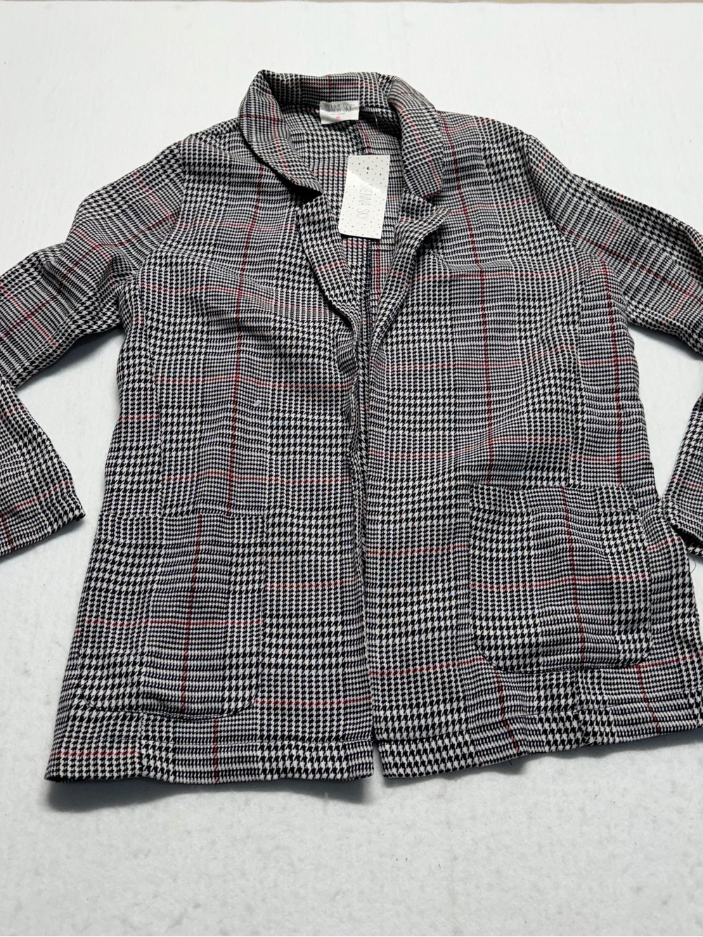 Sienna Sky Plaid Open-Front Women's Blazer Jacket - Gray with Red Accent M NWT